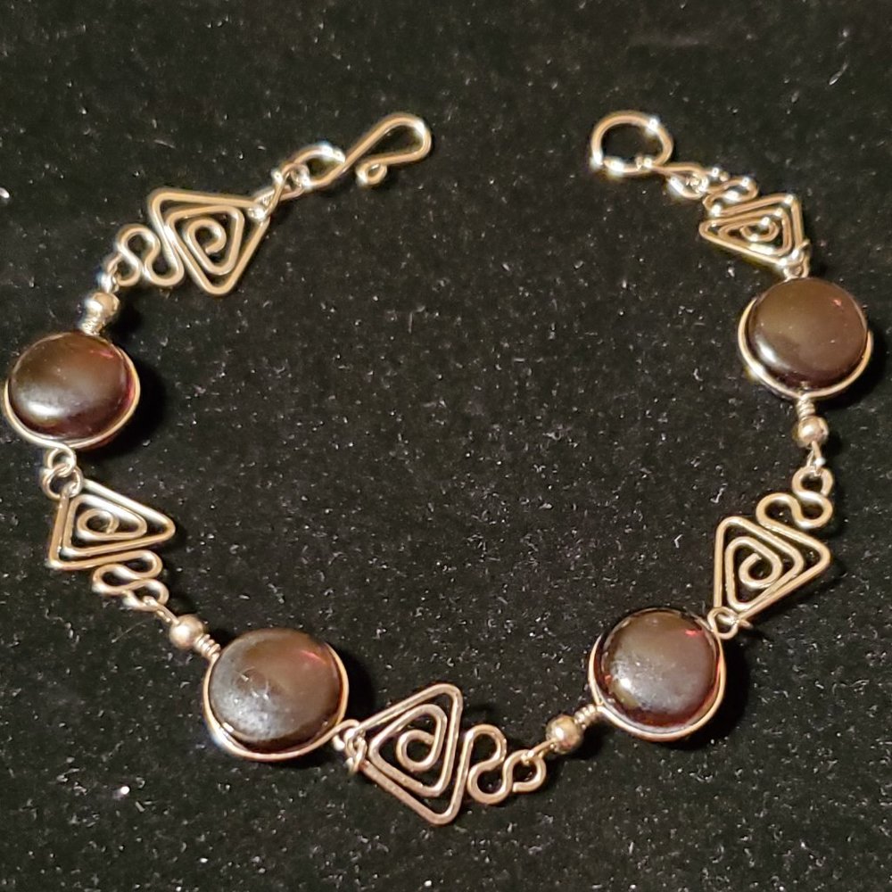 Silver spiral wirework & stone bracelet